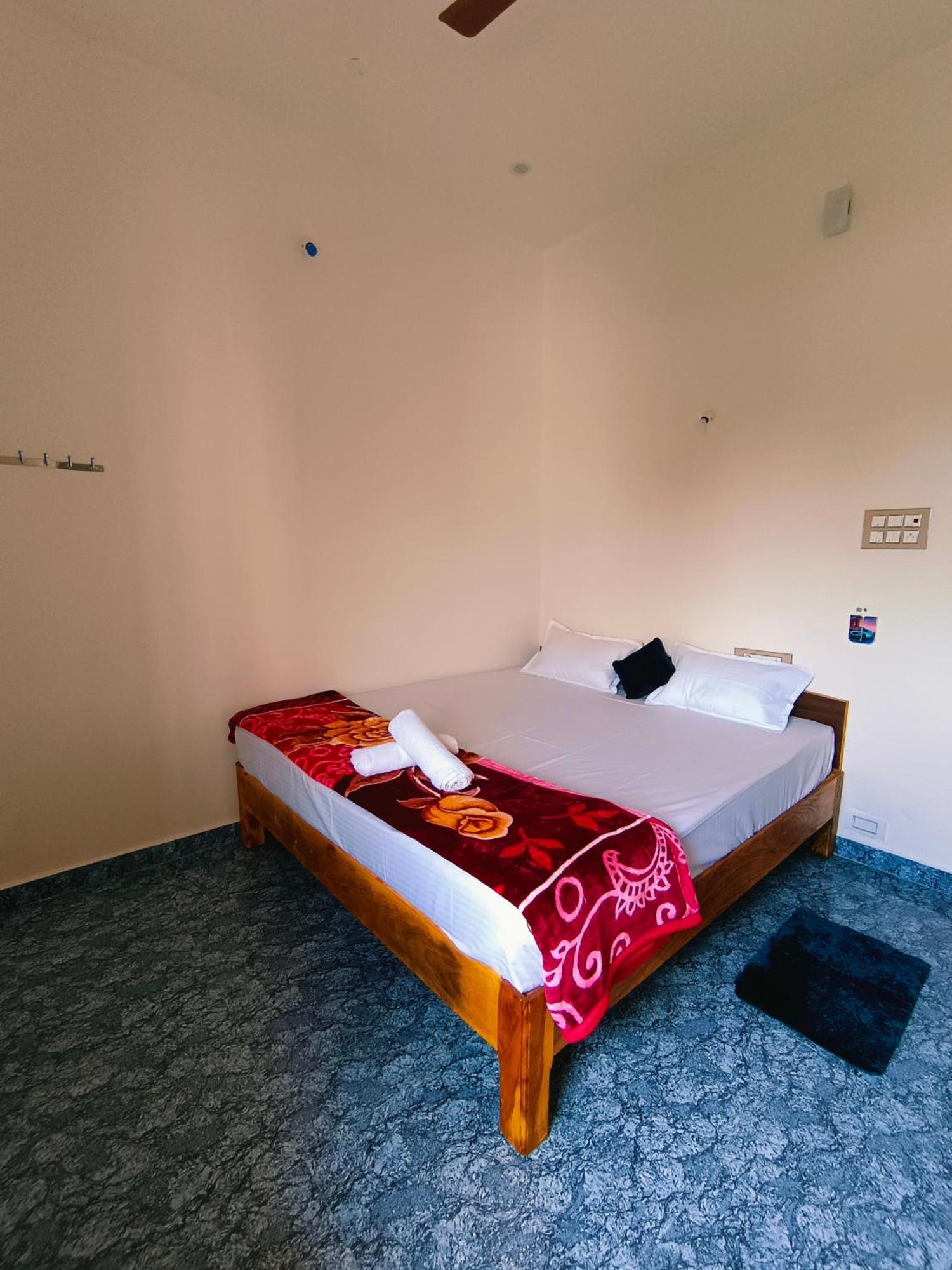 Hampi Anjana Home Stay Exteriör bild